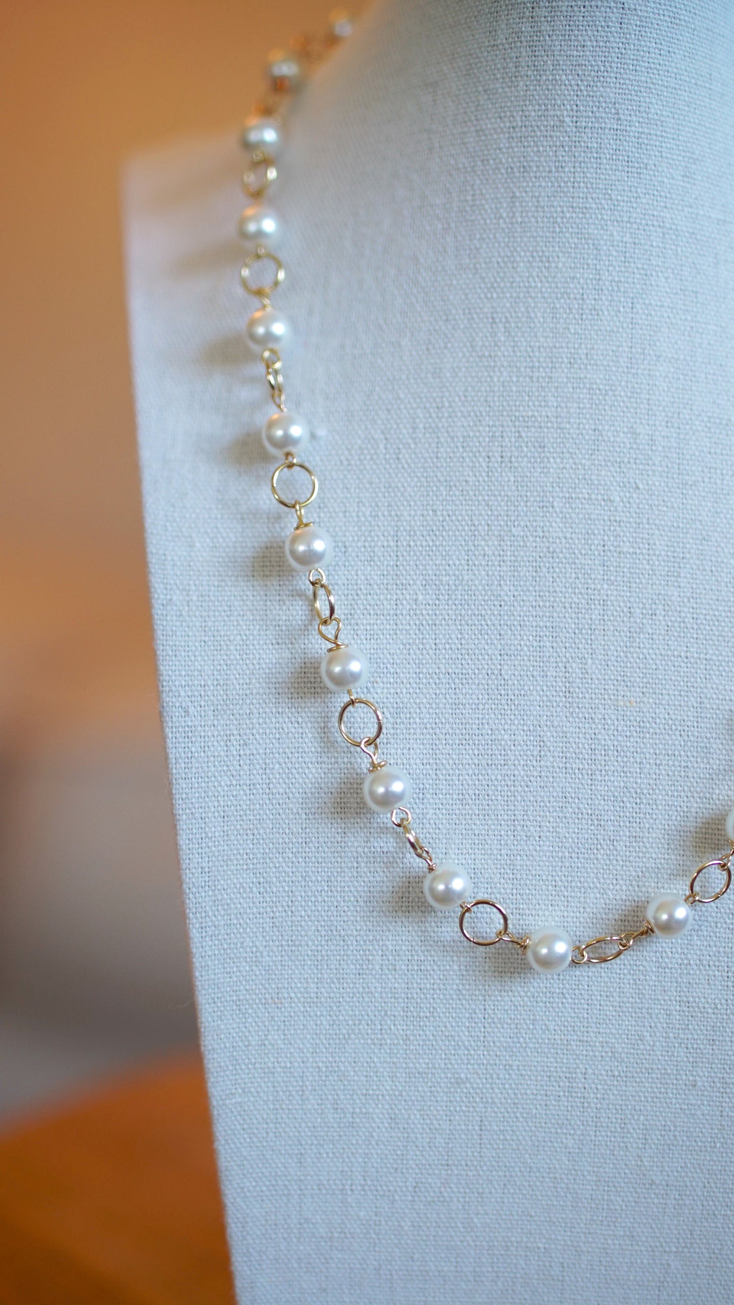 Beaded Necklace - "Rings and Pearls"