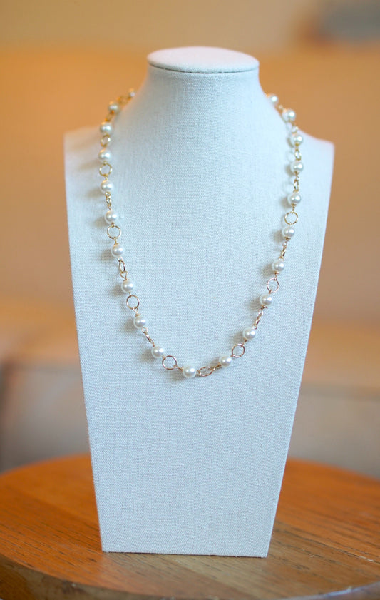 Beaded Necklace - "Rings and Pearls"