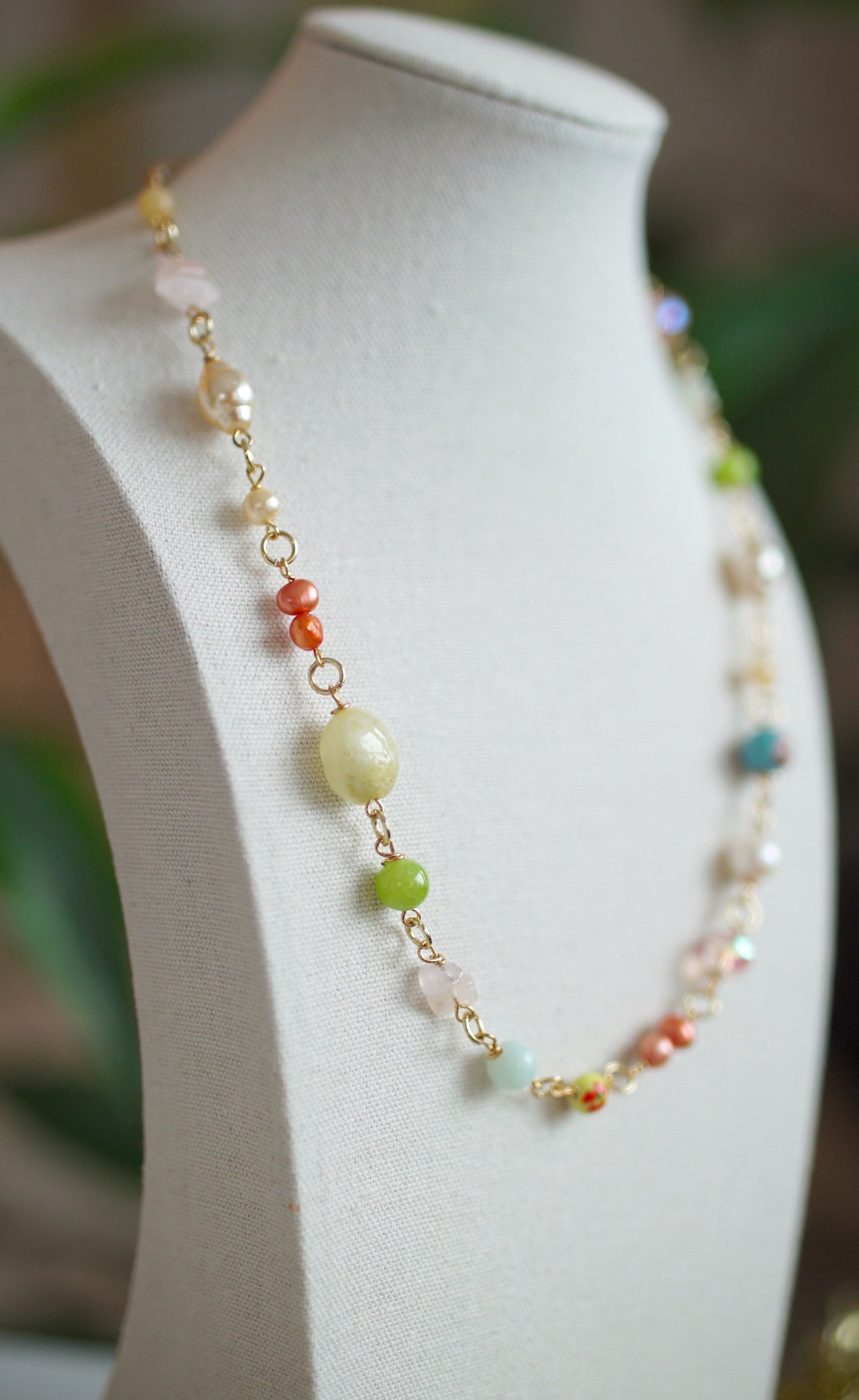 Beaded Necklace - "Daisy"